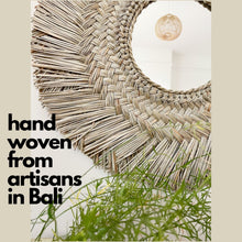 Load image into Gallery viewer, Raffia Round Mirror