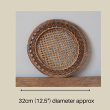 Load image into Gallery viewer, Rattan Mesh Rim Charger Plate 32cm