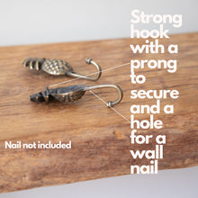 Load image into Gallery viewer, Pineapple Brass Wall Hook
