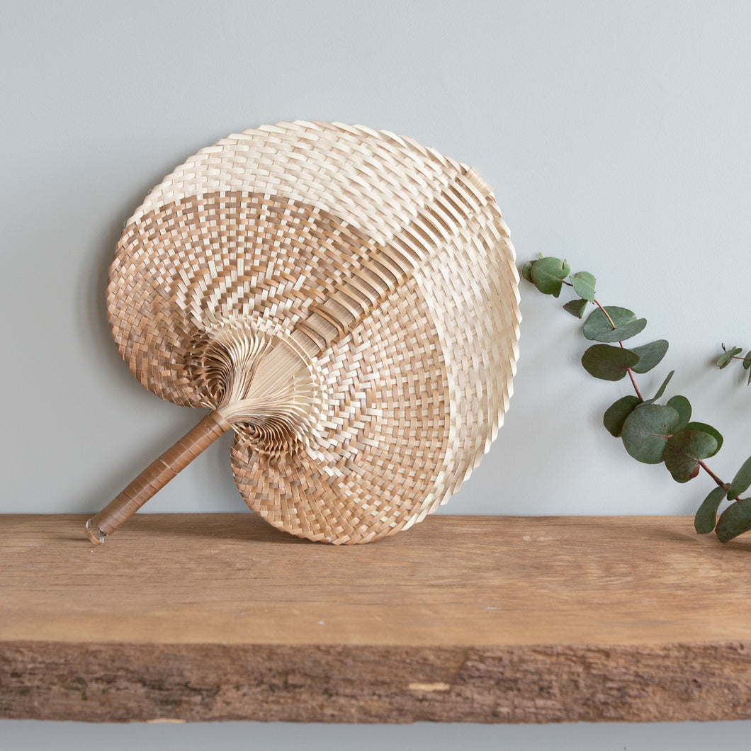 Wicker shop hand fan