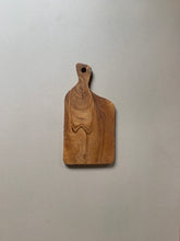 Load image into Gallery viewer, Wooden Charcuterie Teak Chopping Board
