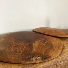 Load image into Gallery viewer, Teak Round Wooden Dinner Plate 30cm
